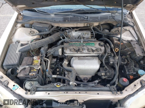 2001 Honda Accord EX z VIN 1HGCG66821A084618, wystawiony jako IAAI lot #41959020 z przebiegiem 272 671 mil mil oraz . Historia ofert i sprzedaży dostępna na DreamBid. Obrazek 10.