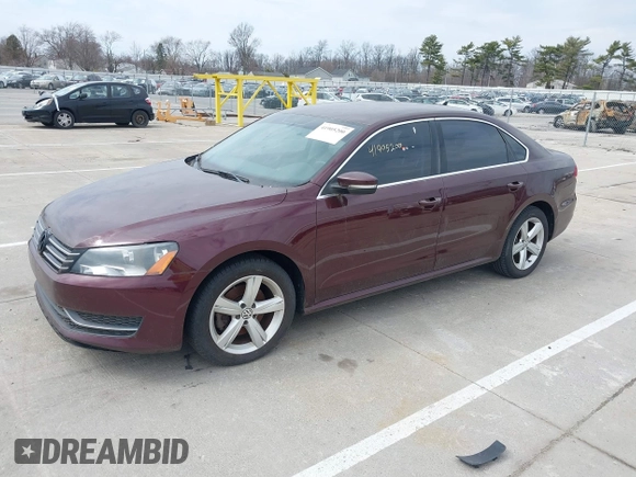 2012 Volkswagen Passat SE z VIN 1VWBH7A31CC076037, wystawiony jako IAAI lot #41905200 z przebiegiem 141 809 mil mil oraz . Historia ofert i sprzedaży dostępna na DreamBid. Obrazek 2.