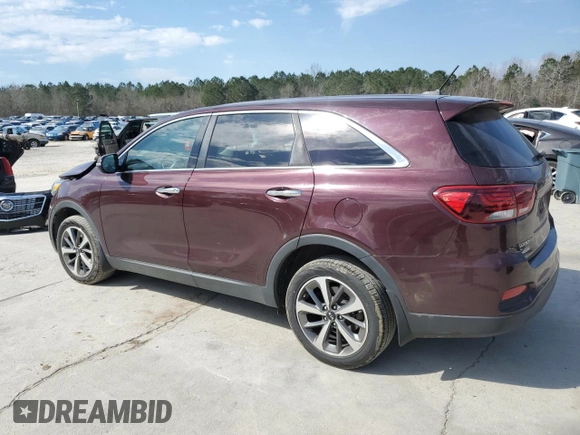 2020 Kia Sorento LX V6 with VIN 5XYPG4A5XLG690513, listed as a Copart auction lot 46847885 with 103,909 mi miles and Salvage Title. Bid and sale history available at carsss.com. Image 2.