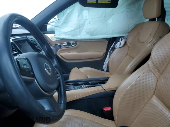 2016 Volvo XC90 with VIN YV4A22PN1G1002594, listed as a Copart auction lot 49956575 with Not Provided miles and Clean Title. Bid and sale history available at DreamBid. Image 7.