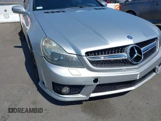 2009 Mercedes-Benz SL 55/63 AMG with VIN WDBSK70F69F148436, listed as a IAAI auction lot 42770233 with 120,523 mi miles and . Bid and sale history available at DreamBid. Image 6.