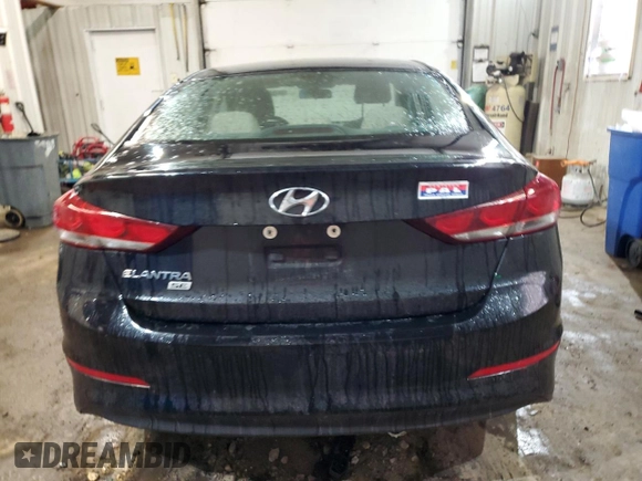 2018 Hyundai Elantra SE z VIN KMHD74LFXJU512214, wystawiony jako Copart lot #50539025 z przebiegiem 76 068 mil mil oraz Szkoda całkowita • Salvage title. Historia ofert i sprzedaży dostępna na DreamBid. Obrazek 6.