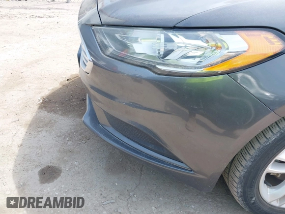 2018 Ford Fusion SE with VIN 3FA6P0HD8JR277127, listed as a IAAI auction lot 42040109 with 118,795 mi miles. Bid and sale history available at carsss.com. Image 17.