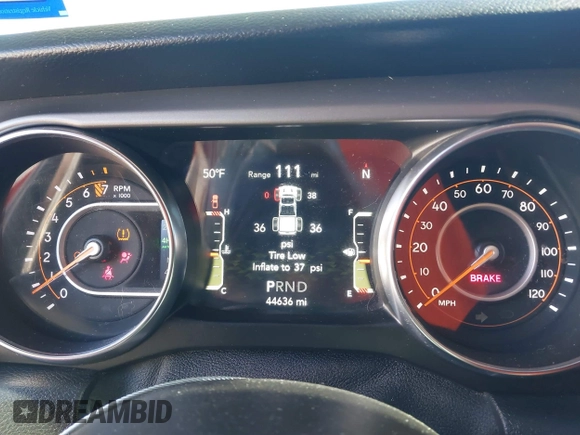 2021 Jeep Gladiator Freedom z VIN 1C6HJTAG7ML609661, wystawiony jako IAAI lot #41410756 z przebiegiem 44 636 mil mil oraz . Historia ofert i sprzedaży dostępna na DreamBid. Obrazek 7.