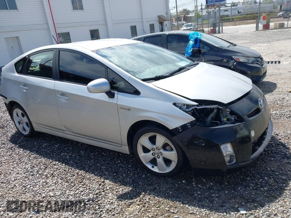 2010 Toyota Prius II with VIN JTDKN3DU0A0092981, listed as a IAAI auction lot 42063196 with 201,306 mi miles. Bid and sale history available at carsss.com. Image 1.