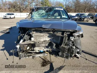 2019 Hyundai Santa Fe Ultimate with VIN 5NMS5CAD4KH041408, listed as a Copart auction lot 80168674 with 0 mi miles and Salvage Title. Bid and sale history available at carsss.com. Image 5.