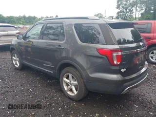 2017 Ford Explorer XLT с VIN 1FM5K8D82HGA39945, выставлен на аукционе IAAI как лот 42610326 с пробегом 9 350 миль миль и . История ставок и продаж доступна на DreamBid. Изображение 3.