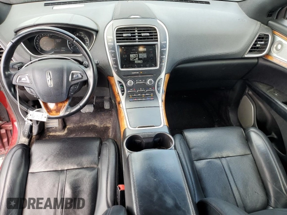 2016 Lincoln MKX Reserve with VIN 2LMPJ8LP1GBL63239, listed as a Copart auction lot 51192175 with 134,969 mi miles and Salvage Title. Bid and sale history available at DreamBid. Image 8.