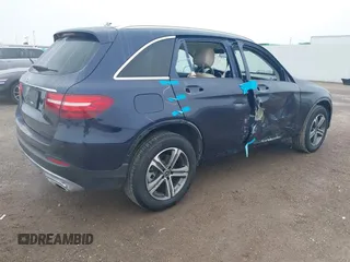 2019 Mercedes-Benz GLC with VIN WDC0G4JB6K1002622, listed as a IAAI auction lot 41647656 with 42,732 mi miles. Bid and sale history available at carsss.com. Image 4.