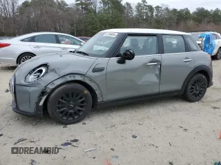 2022 MINI Hardtop 4 Door Cooper z VIN WMW33DK09N2P80193, wystawiony jako Copart lot #47769055 z przebiegiem 70 254 mil mil oraz Szkoda całkowita • Salvage title. Historia ofert i sprzedaży dostępna na DreamBid. Obrazek 1.