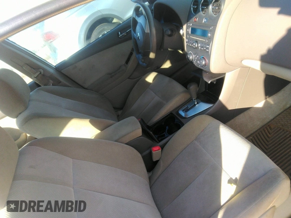 2009 Nissan Altima SL with VIN 1N4AL21E09N471413, listed as a IAAI auction lot 42127621 with 88,117 mi miles and . Bid and sale history available at DreamBid. Image 5.