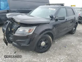 2016 Ford Utility Police Interceptor with VIN 1FM5K8AR5GGC26379, listed as a Copart auction lot 45675445 with 0 mi miles and Salvage Title. Bid and sale history available at carsss.com. Image 1.