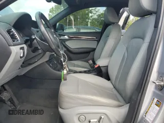 2016 Audi Q3 Premium Plus z VIN WA1BFCFS3GR014721, wystawiony jako Copart lot #57856825 z przebiegiem 76 679 mil mil oraz Szkoda całkowita • Salvage title. Historia ofert i sprzedaży dostępna na DreamBid. Obrazek 7.