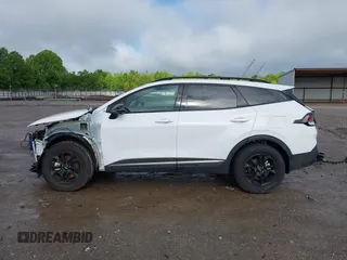 2023 Kia Sportage X-Pro Prestige z VIN 5XYK7CAF6PG135612, wystawiony jako IAAI lot #42244280 z przebiegiem 7 084 mil mil oraz . Historia ofert i sprzedaży dostępna na DreamBid. Obrazek 15.