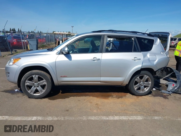 2010 Toyota RAV4 Sport with VIN JTMRK4DV9A5085407, listed as a IAAI auction lot 41824500 with 227,162 mi miles and . Bid and sale history available at DreamBid. Image 15.