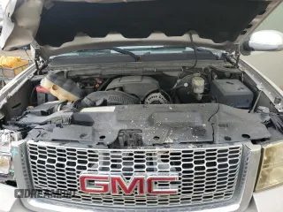 2007 GMC Sierra 1500 SLE1 z VIN 2GTEC13J171505244, wystawiony jako Copart lot #41409685 z przebiegiem 173 698 mil mil oraz Szkoda całkowita • Salvage title. Historia ofert i sprzedaży dostępna na DreamBid. Obrazek 11.
