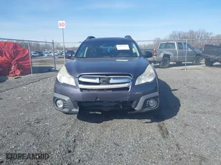 2014 Subaru Outback 2.5i Limited with VIN 4S4BRBMC2E3259007, listed as a IAAI auction lot 41655183 with 141,729 mi miles. Bid and sale history available at carsss.com. Image 12.