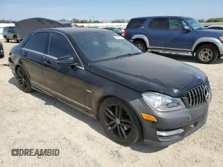 2012 Mercedes-Benz C 250 Sport z VIN WDDGF4HB8CR216307, wystawiony jako Copart lot #62740835 z przebiegiem 1 042 467 mil mil oraz Szkoda całkowita • Salvage title. Historia ofert i sprzedaży dostępna na DreamBid. Obrazek 4.
