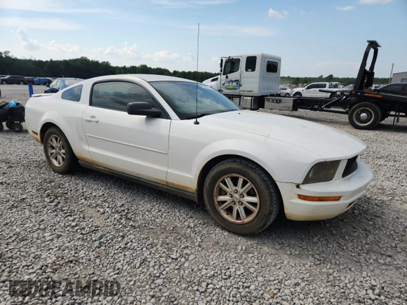2008 Ford Mustang Deluxe with VIN 1ZVHT80N185168777, listed as a Copart auction lot 66759275 with Not provided miles and Clean title. Bid and sale history available at DreamBid. Image 4.
