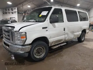 2011 Ford Econoline Passenger XL with VIN 1FBNE3BL7BDA48109, listed as a IAAI auction lot 41447533 with 325,568 mi miles. Bid and sale history available at carsss.com. Image 2.