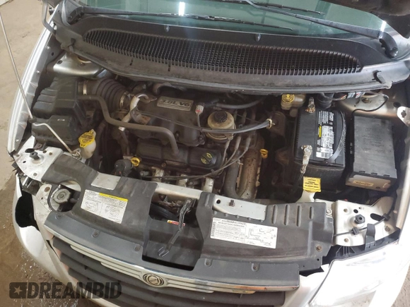 2006 Chrysler Town & Country Touring with VIN 2A4GP54L96R818928, listed as a Copart auction lot 54756255 with 157,377 mi miles and Salvage Title. Bid and sale history available at DreamBid. Image 12.