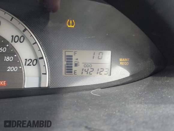 2008 Toyota Yaris with VIN JTDBT903284035531, listed as a IAAI auction lot 41591330 with 142,123 mi miles. Bid and sale history available at carsss.com. Image 15.