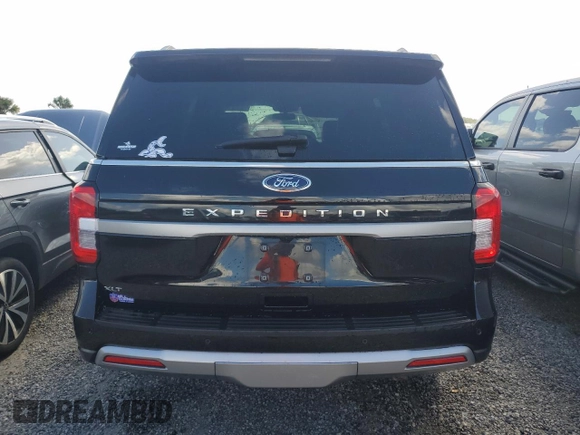 2023 Ford Expedition XLT с VIN 1FMJU1J86PEA13220, выставлен на аукционе Copart как лот 73659844 с пробегом Не указан миль и Списание • Salvage title. История ставок и продаж доступна на DreamBid. Изображение 6.
