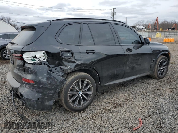 2025 BMW X5 xDrive40i with VIN 5UX23EU05S9Y99989, listed as a Copart auction lot 45664605 with 1,287 mi miles and Salvage Title. Bid and sale history available at carsss.com. Image 3.