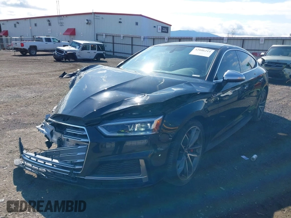 2018 Audi S5 Sportback Prestige z VIN WAUC4CF55JA009825, wystawiony jako IAAI lot #42086214 z przebiegiem 85 655 mil mil oraz . Historia ofert i sprzedaży dostępna na DreamBid. Obrazek 2.
