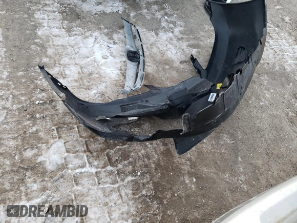 2004 Honda Civic LX z VIN 2HGES16634H904817, wystawiony jako Copart lot #87169894 z przebiegiem Nie podano mil oraz Szkoda całkowita • Salvage title. Historia ofert i sprzedaży dostępna na DreamBid. Obrazek 12.