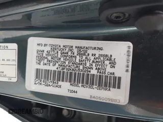 2002 Toyota Camry XLE z VIN 4T1BF32K82U530294, wystawiony jako IAAI lot #42251586 z przebiegiem Nie podano mil oraz . Historia ofert i sprzedaży dostępna na DreamBid. Obrazek 9.