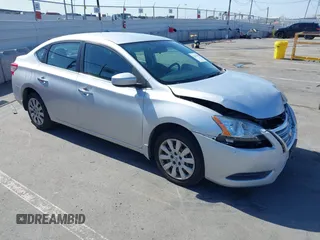 2015 Nissan Sentra SV z VIN 3N1AB7APXFL675520, wystawiony jako IAAI lot #42354188 z przebiegiem 86 239 mil mil oraz . Historia ofert i sprzedaży dostępna na DreamBid. Obrazek 1.