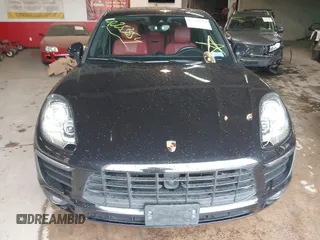2018 Porsche Macan S with VIN WP1AB2A55JLB32335, listed as a IAAI auction lot 42253854 with 89,979 mi miles and . Bid and sale history available at DreamBid. Image 12.