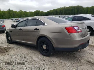 2013 Ford Police Interceptor z VIN 1FAHP2M81DG124615, wystawiony jako Copart lot #56727015 z przebiegiem 190 319 mil mil oraz Czysty tytuł • Clean title. Historia ofert i sprzedaży dostępna na DreamBid. Obrazek 2.