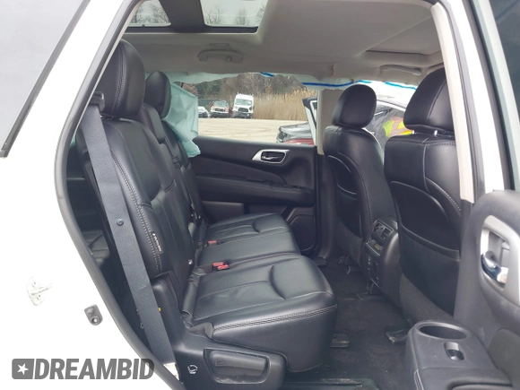 2018 Nissan Pathfinder SL with VIN 5N1DR2MM1JC666604, listed as a IAAI auction lot 41181860 with 57,586 mi miles. Bid and sale history available at carsss.com. Image 8.