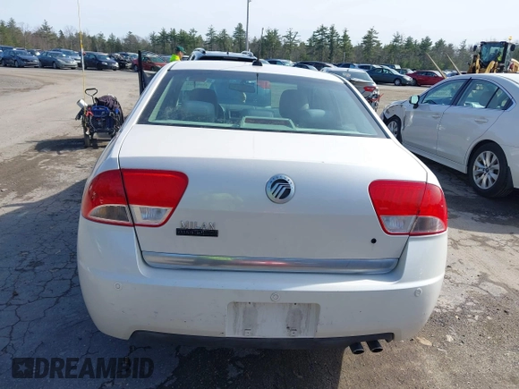 2010 Mercury Milan with VIN 3MEHM0HA4AR620290, listed as a IAAI auction lot 41962238 with 21,556 mi miles and . Bid and sale history available at DreamBid. Image 12.