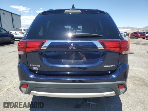2018 Mitsubishi Outlander ES z VIN JA4AD2A33JJ004725, wystawiony jako Copart lot #55517105 z przebiegiem 79 815 mil mil oraz Szkoda całkowita • Salvage title. Historia ofert i sprzedaży dostępna na DreamBid. Obrazek 6.