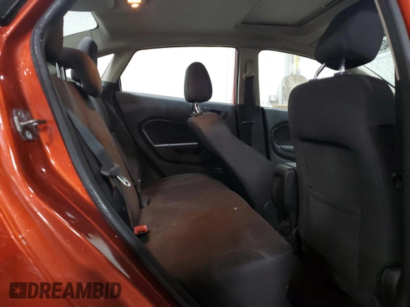2018 Ford Fiesta SE z VIN 3FADP4BJ6JM111540, wystawiony jako Copart lot #55942855 z przebiegiem 75 121 mil mil oraz Szkoda całkowita • Salvage title. Historia ofert i sprzedaży dostępna na DreamBid. Obrazek 10.
