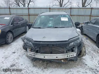 2022 Honda Pilot Sport with VIN 5FNYF6H32NB067016, listed as a IAAI auction lot 41376598 with 189,884 mi miles. Bid and sale history available at carsss.com. Image 13.