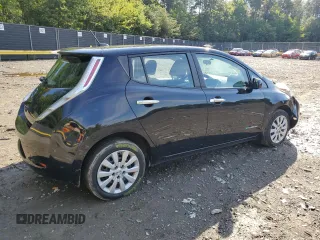2015 Nissan LEAF SV with VIN 1N4AZ0CPXFC301259, listed as a Copart auction lot 64175343 with 68,143 mi miles. Bid and sale history available at carsss.com. Image 3.