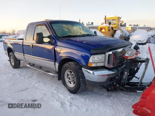 2003 Ford F-250 XL z VIN 1FTNX21L03EA88996, wystawiony jako IAAI lot #41472063 z przebiegiem 177 252 mil mil oraz . Historia ofert i sprzedaży dostępna na DreamBid. Obrazek 1.