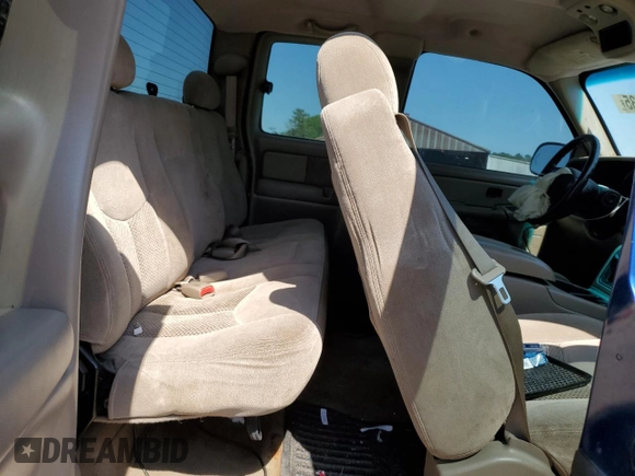 2004 Chevrolet Silverado 1500 Z71 with VIN 2GCEK19T641225262, listed as a Copart auction lot 52197235 with 251,091 mi miles and Salvage Title. Bid and sale history available at DreamBid. Image 11.