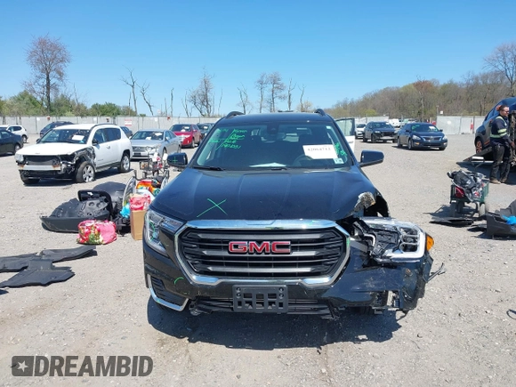 2024 GMC Terrain SLE with VIN 3GKALTEG8RL110916, listed as a IAAI auction lot 42064712 with 4,418 mi miles and . Bid and sale history available at DreamBid. Image 12.