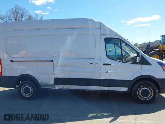 2019 Ford Transit с VIN 1FTYR2XMXKKA45743, выставлен на аукционе IAAI как лот 41900765 с пробегом 83 853 миль миль и . История ставок и продаж доступна на DreamBid. Изображение 13.