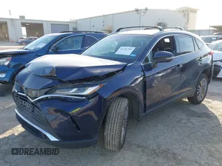 2021 Toyota Venza LE with VIN JTEAAAAH3MJ005992, listed as a IAAI auction lot 41741705 with 131,342 mi miles. Bid and sale history available at carsss.com. Image 17.
