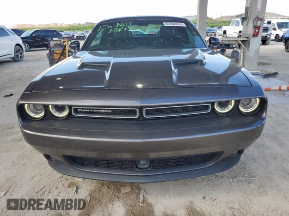 2016 Dodge Challenger SXT with VIN 2C3CDZAG6GH149251, listed as a Copart auction lot 61848075 with 25,383 mi miles and Clean title. Bid and sale history available at DreamBid. Image 5.