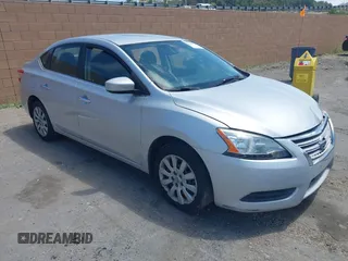 2013 Nissan Sentra SR z VIN 3N1AB7AP7DL757508, wystawiony jako IAAI lot #42184923 z przebiegiem 133 257 mil mil oraz . Historia ofert i sprzedaży dostępna na DreamBid. Obrazek 1.