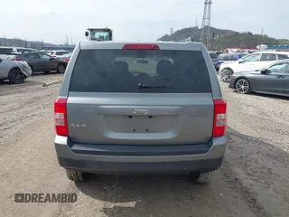 2012 Jeep Patriot Sport with VIN 1C4NJRBB1CD621282, listed as a IAAI auction lot 42005917 with 54,023 mi miles. Bid and sale history available at carsss.com. Image 16.