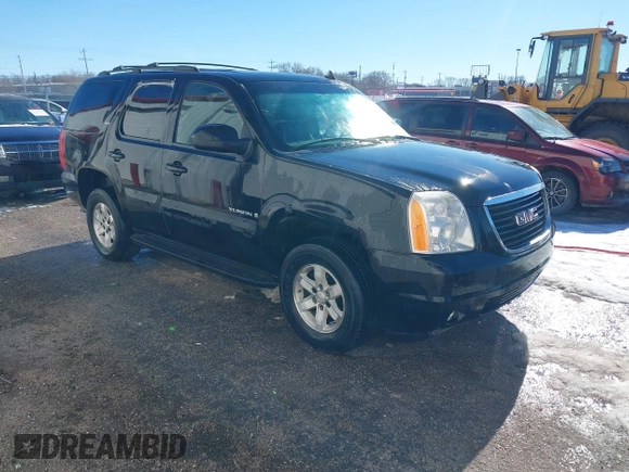 2007 GMC Yukon SLT with VIN 1GKFK13097J316933, listed as a IAAI auction lot 41330144 with 263,177 mi miles. Bid and sale history available at carsss.com. Image 1.