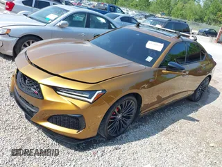 2022 Acura TLX Type S with VIN 19UUB7F00NA000529, listed as a IAAI auction lot 42350522 with 36,060 mi miles and . Bid and sale history available at DreamBid. Image 17.